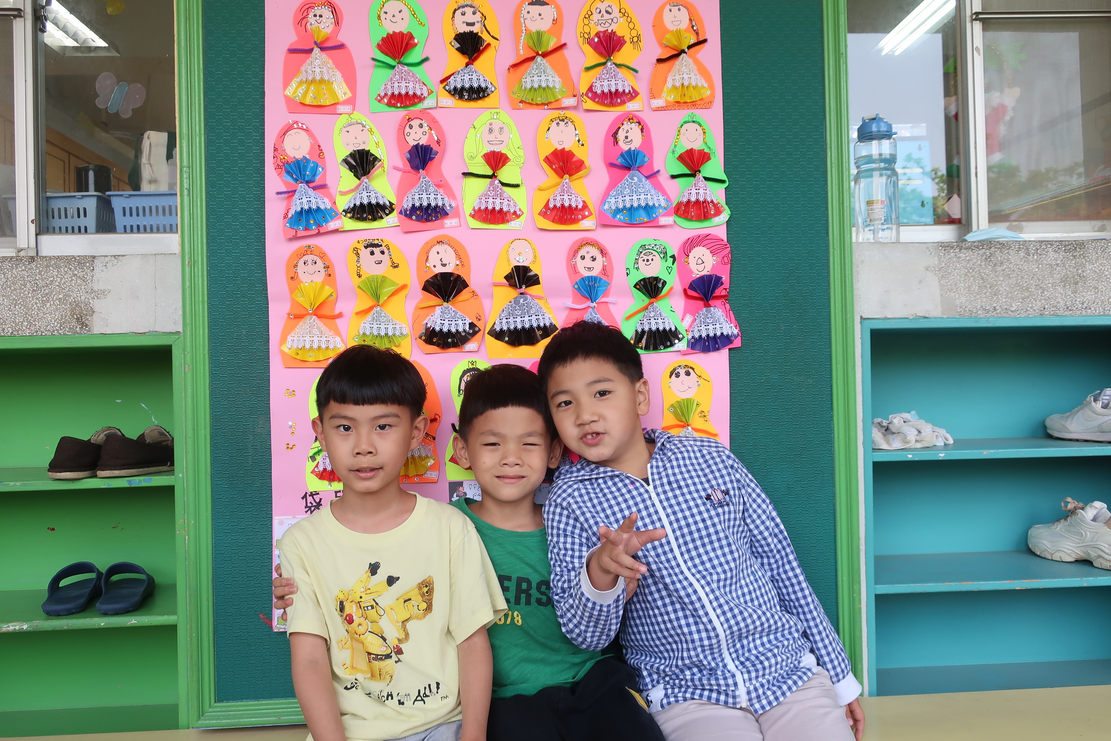 4